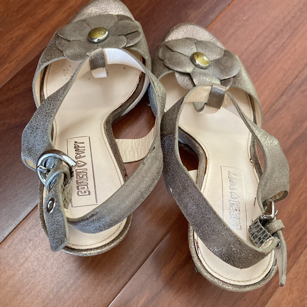 Coach Poppy 3.5 inch heels Sandal Gold - Picture 5 of 12